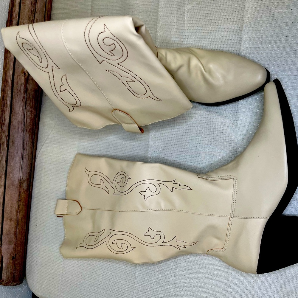 Nude Cowgirl Boots, Old Cutler NWT Women’s Size 10